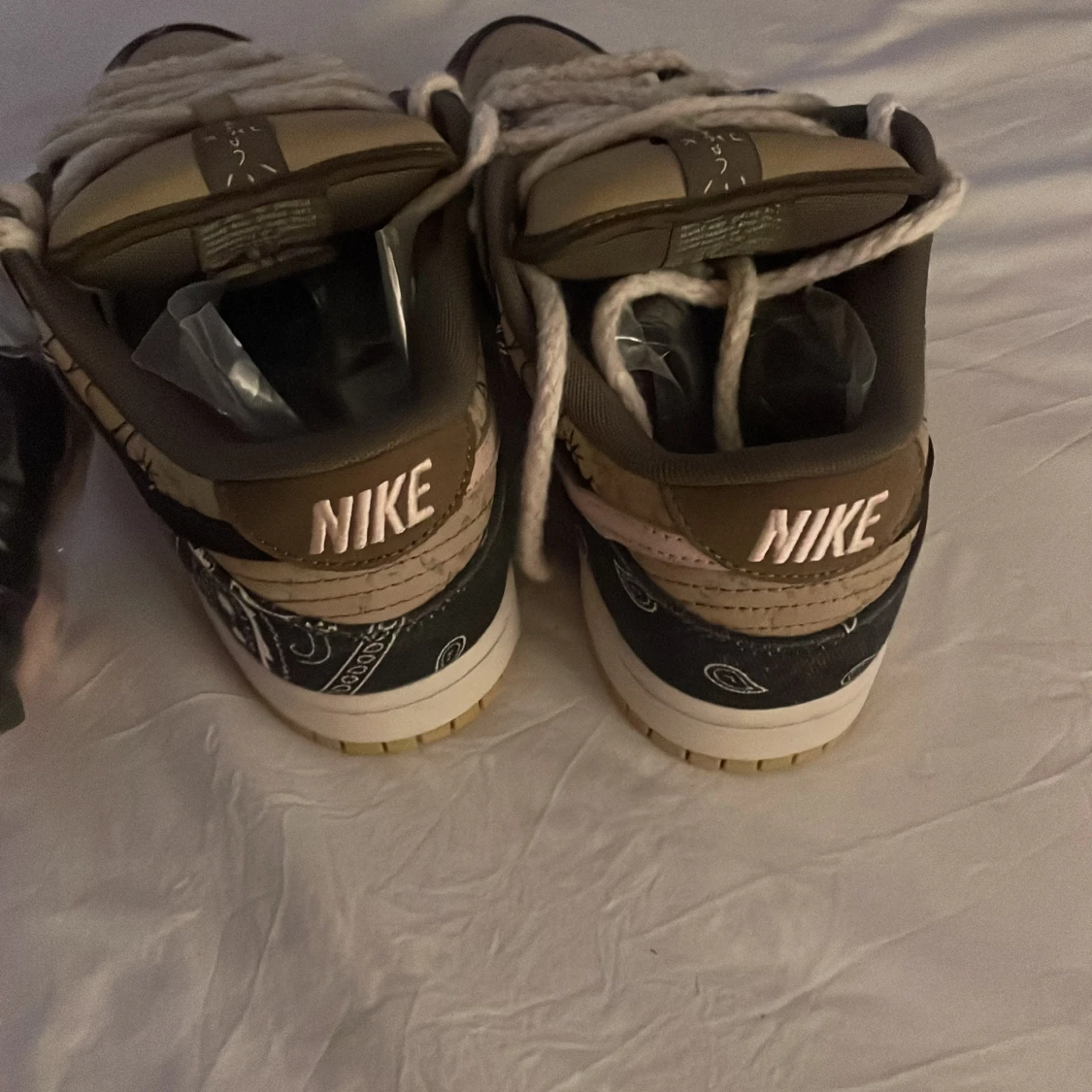 Nike SB Dunk Low Travis Scott - 3