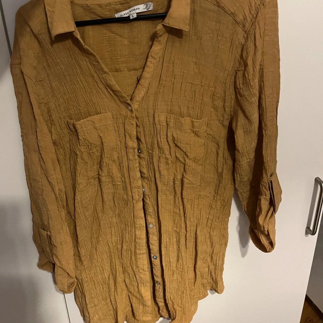 Beige skjorta från Flash Woman L