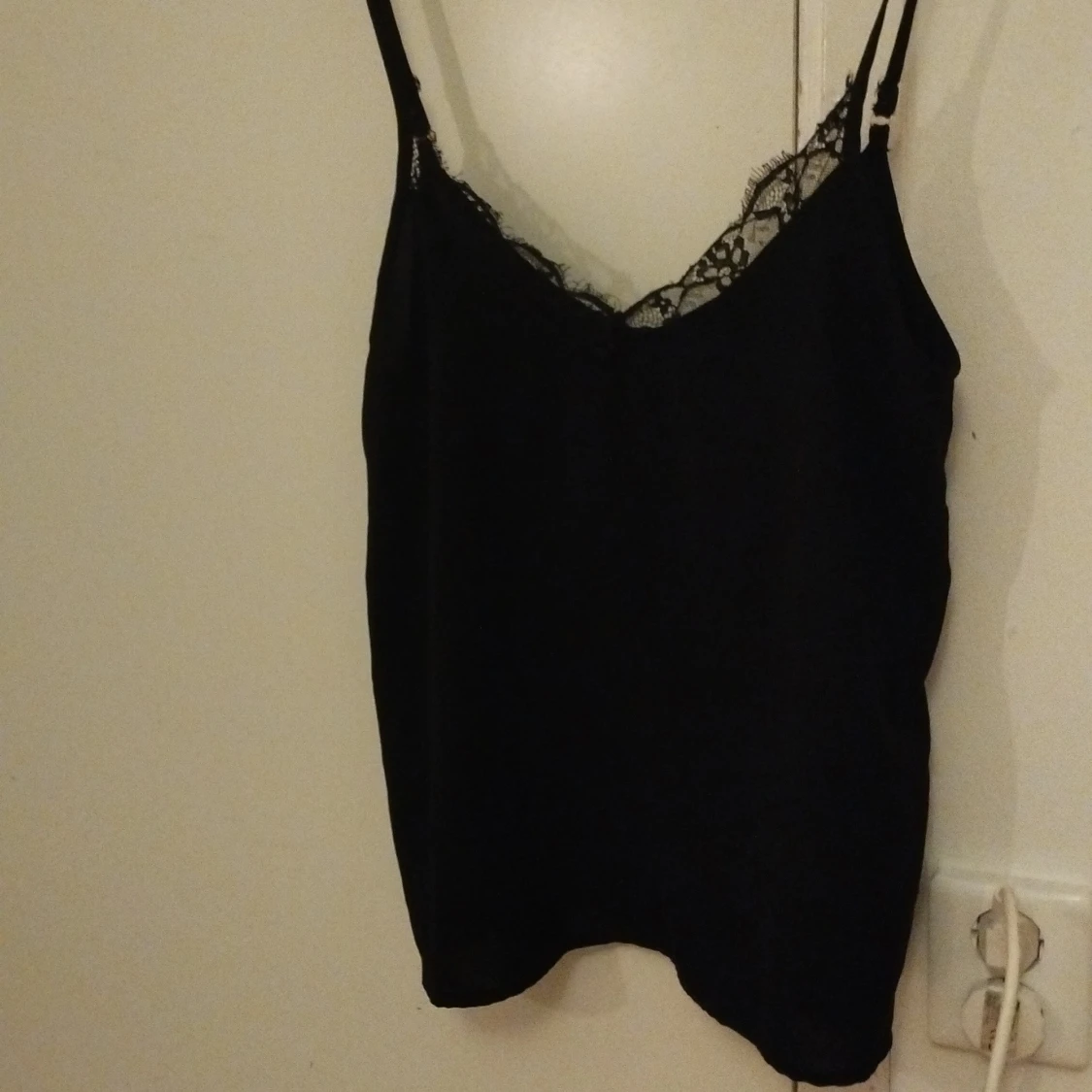 Svart spetslinnetopp från SHEIN