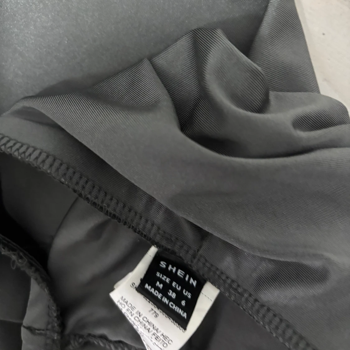 Grå långkjol SHEIN - 2