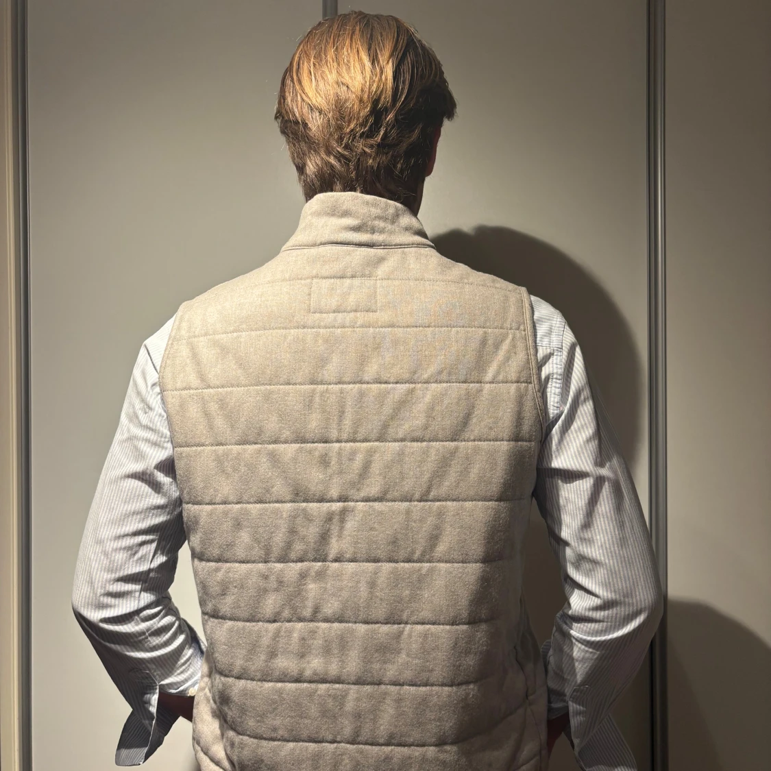 Beige linneväst Oscar Jacobson - 1