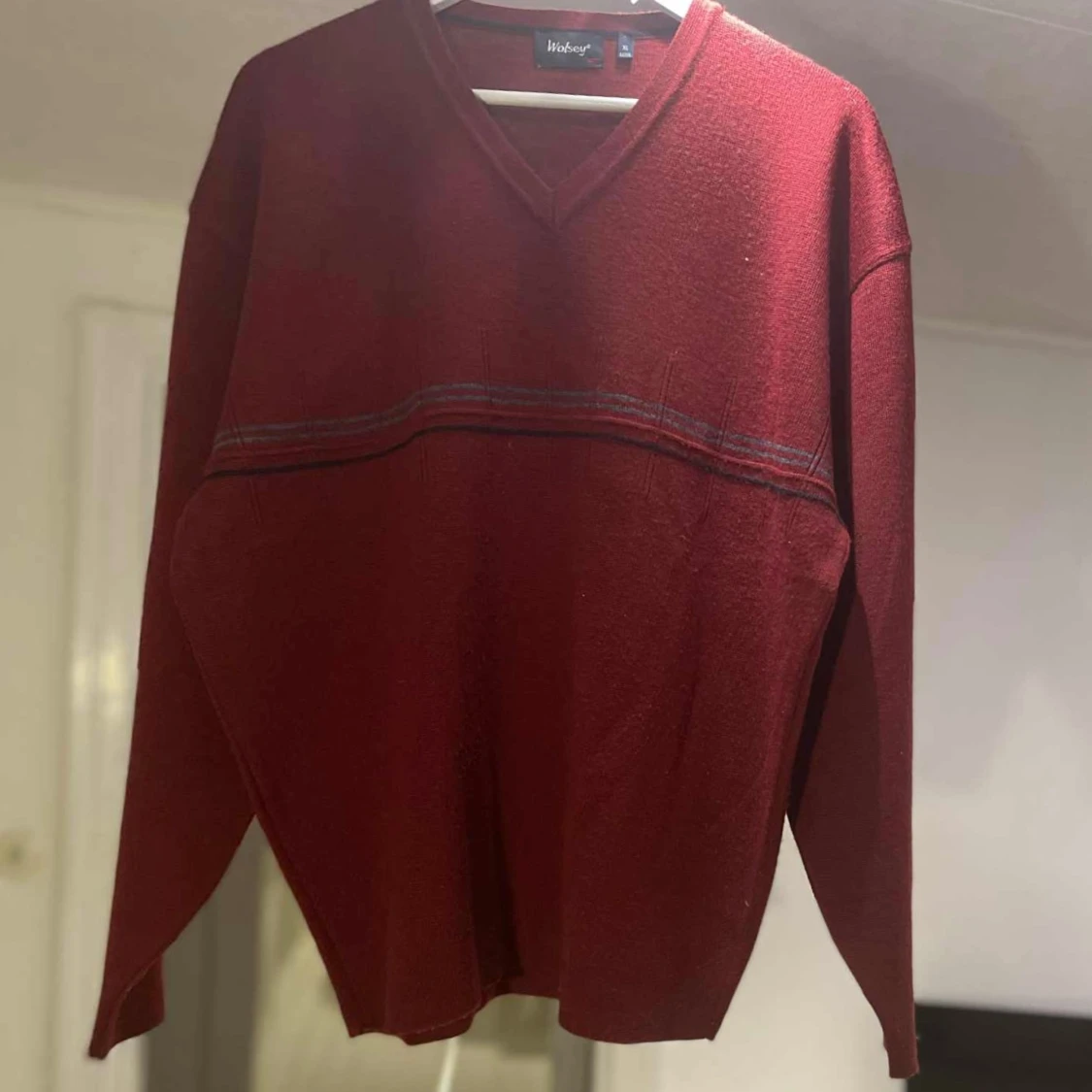 Vinröd stickad tröja från Wolsey XL - 2
