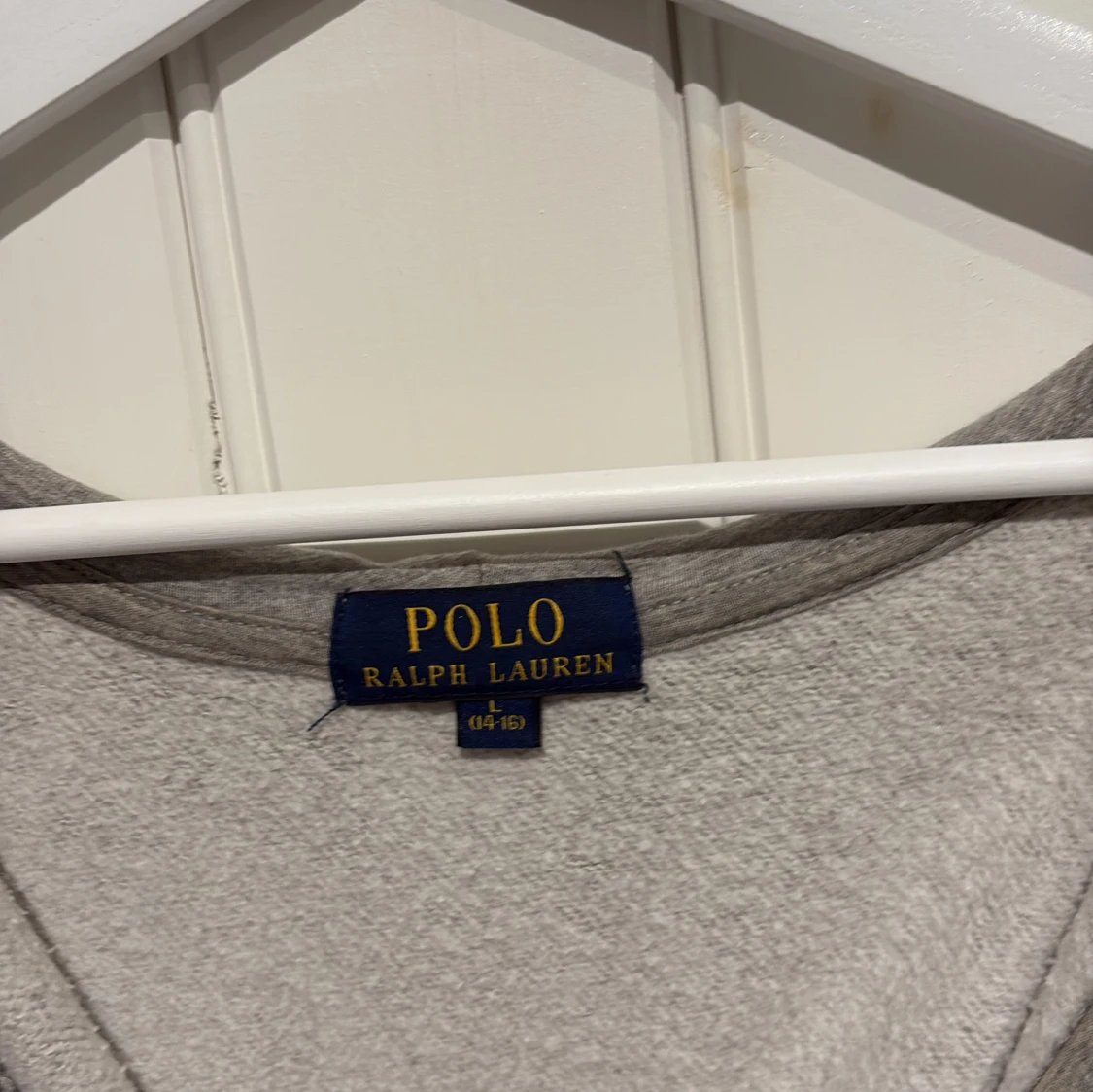 Grå hoodie från Polo Ralph Lauren - 1