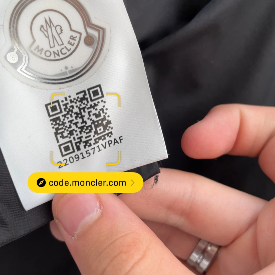 Svart pufferjacka moncler - 2