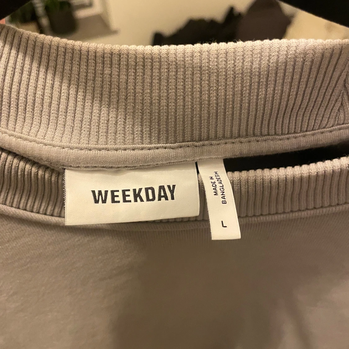 Sweatshirt från Weekday - 2