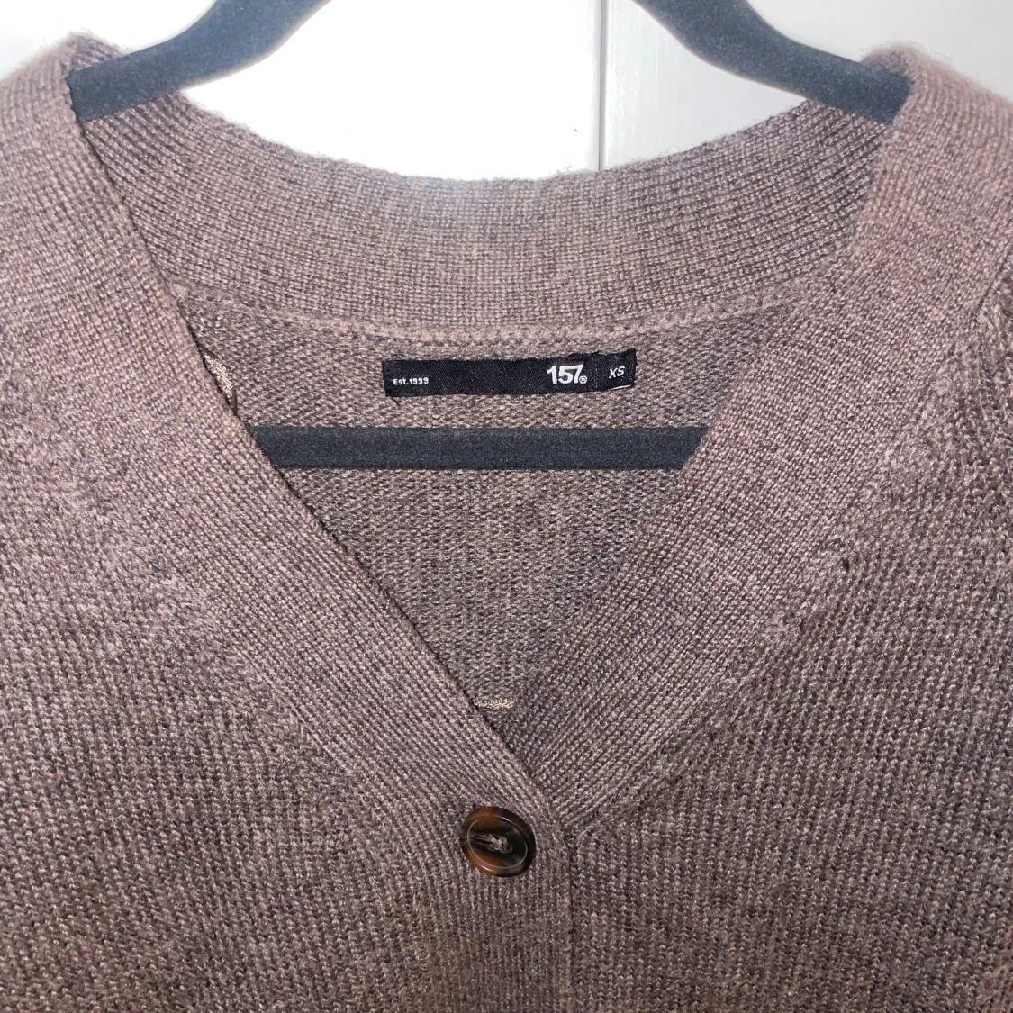 Brun stickad kofta från lager157  - 1