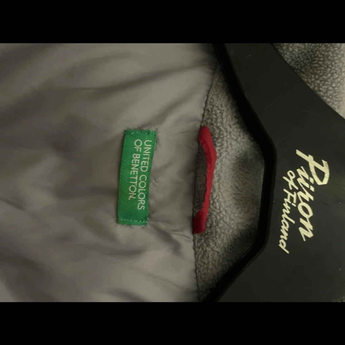 Röd dunjacka från United Colors of Benetton - 92