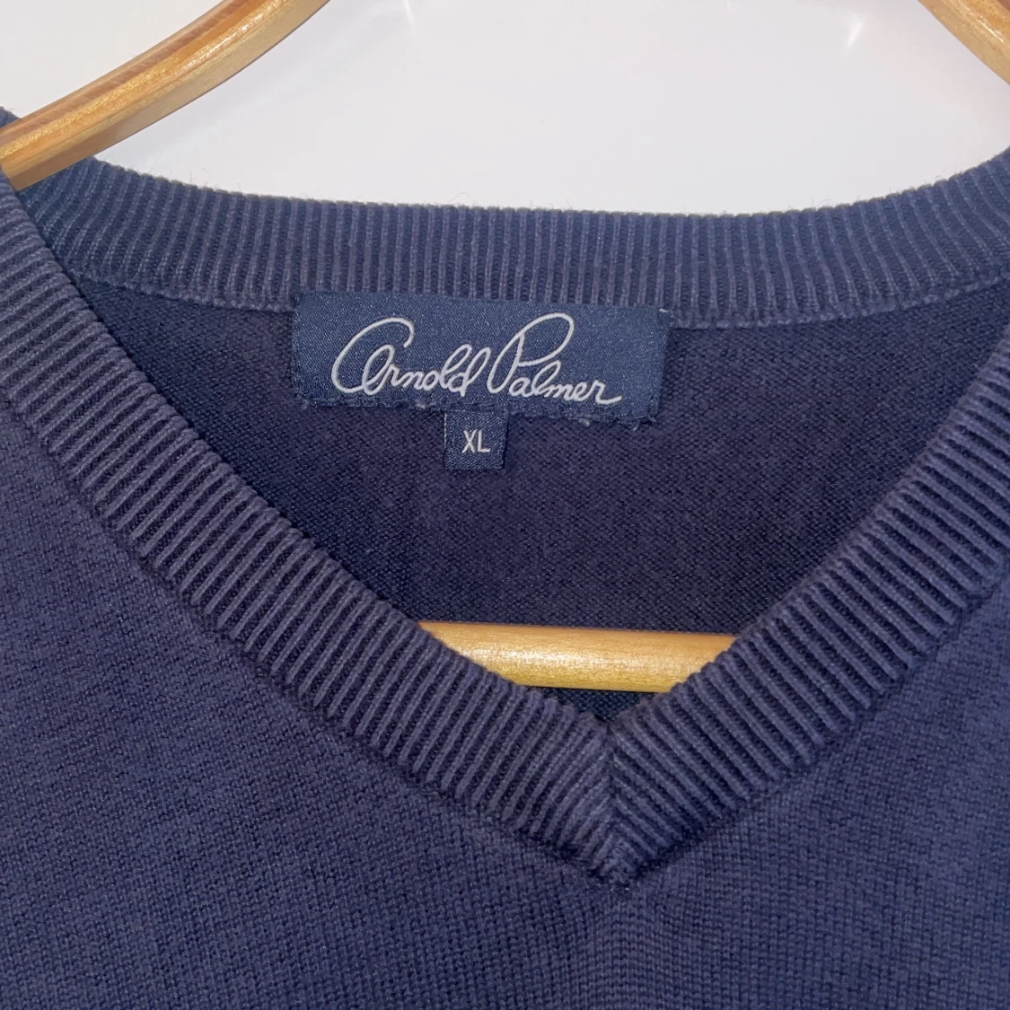 Mörkblå v-ringad tröja Arnold Palmer - 1
