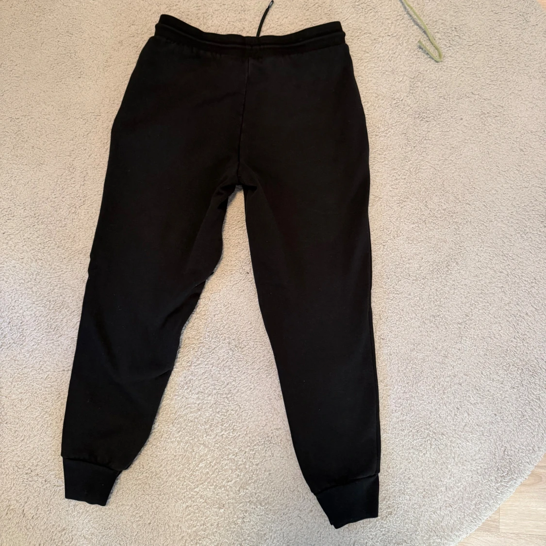 Svart byxor från hoodrich  - 1