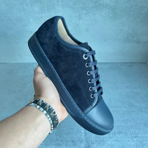 Lanvin sneaker - Otroligt feta lanvins | SKICK 10/10 använda nån gång bara | Endast skorna ingår | UK 7 passar 42 | skriv vid frågor 