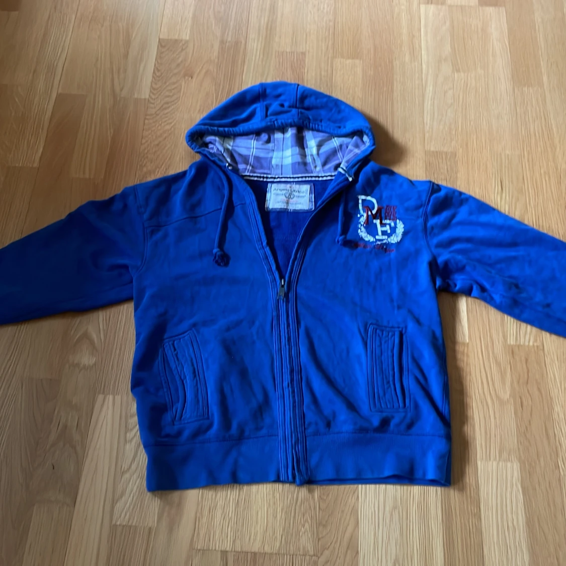 Archive ziphoodie - 1