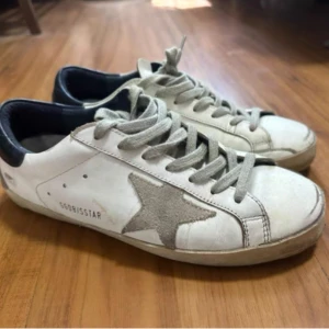 Golden Goose - Hör av dig vid minsta fundering!😃🙌