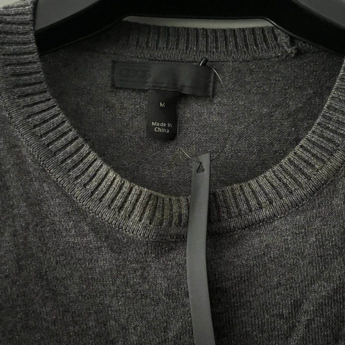 Mörkgrå stickad tröja från ASOS - 2