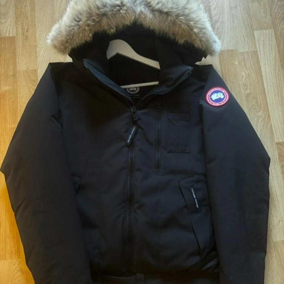 Svart dunjacka från Canada Goose M