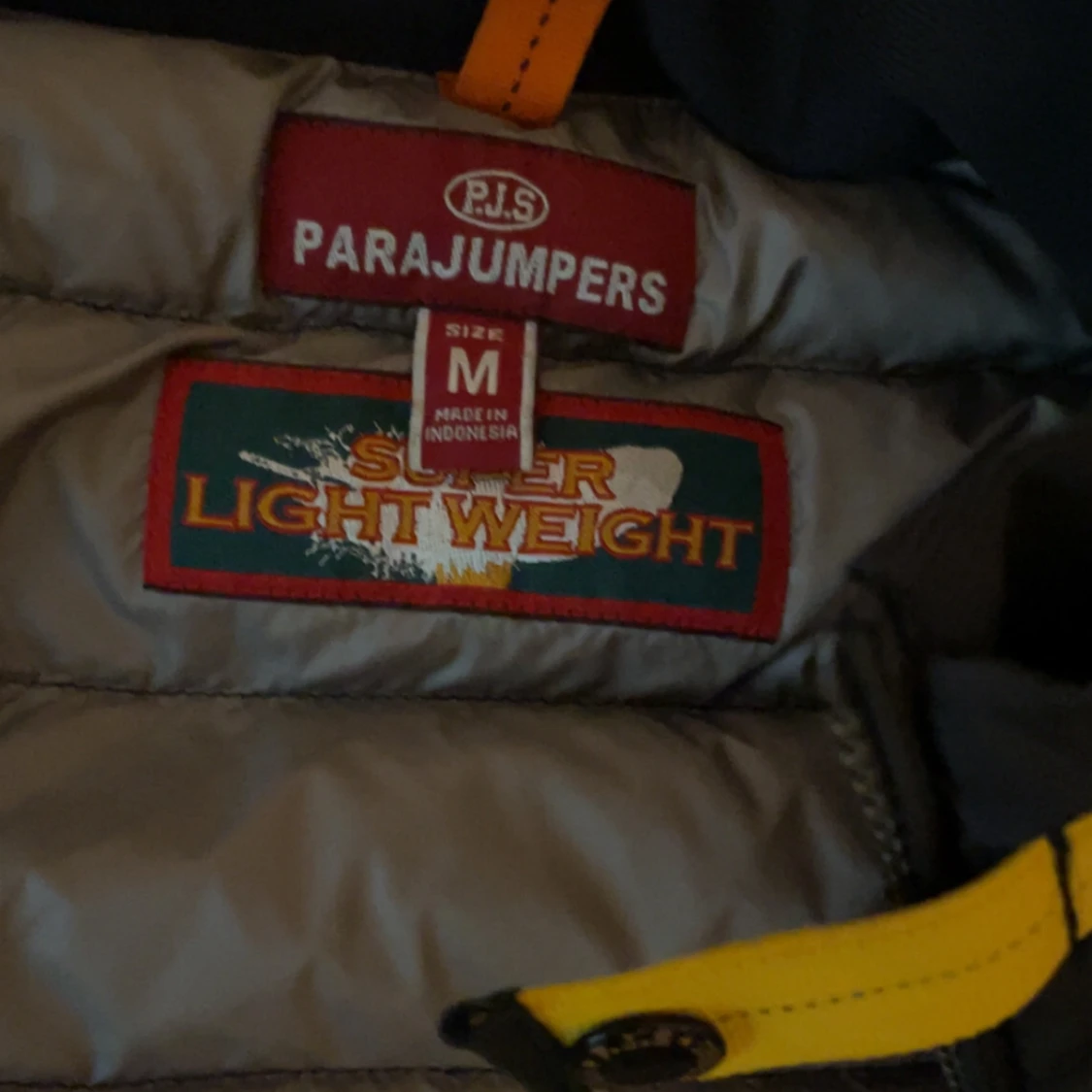 Svart pufferjacka från Parajumpers - 4