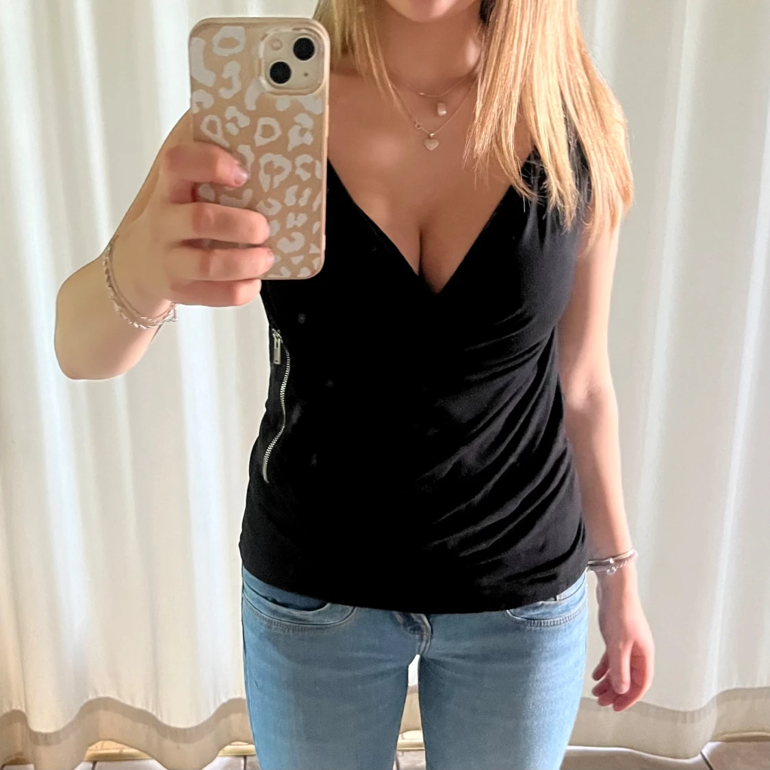 Svart omlottopp från Kaul Edition - 3