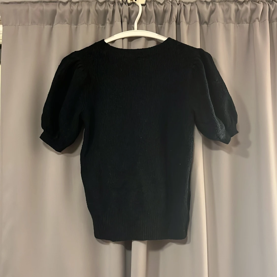 Svart stickad topp från Vero Moda - 1