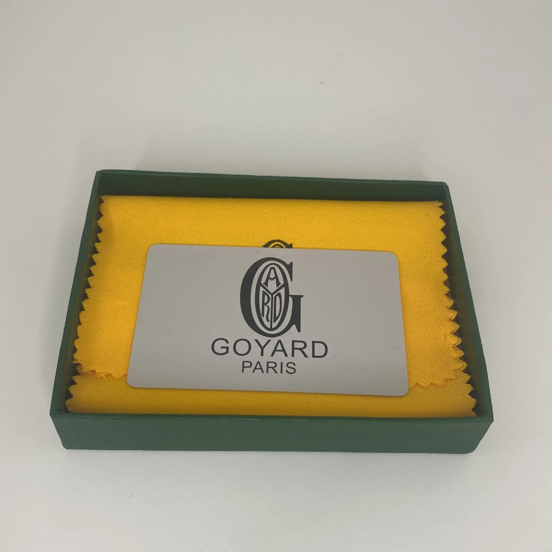 Goy wallet perfect condition green colour  - 1