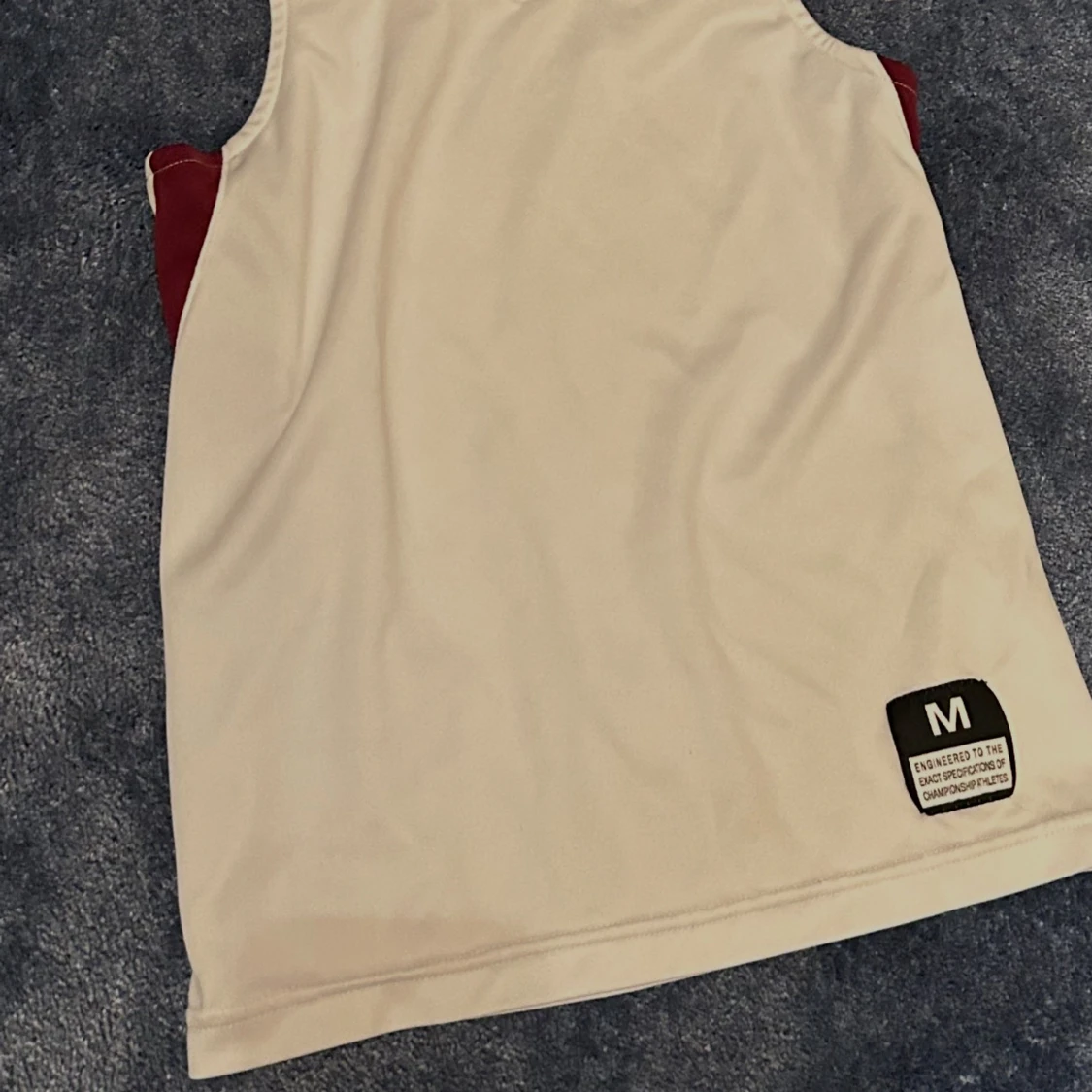 Vit ärmlös Nike Dri-Fit fotbollströja