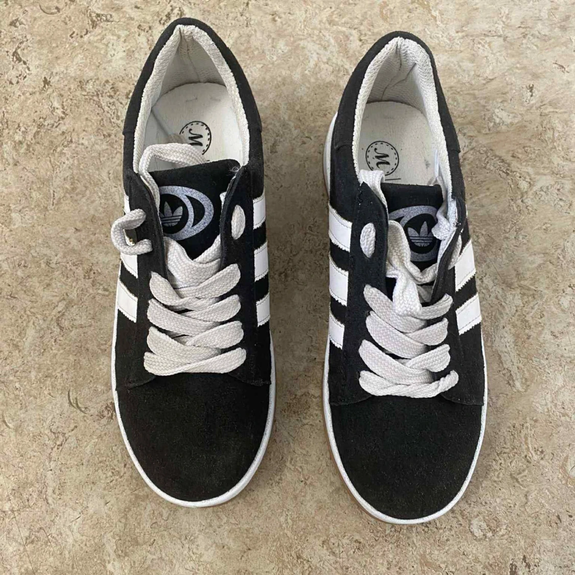 Adidas Campus svarta sneakers - 1