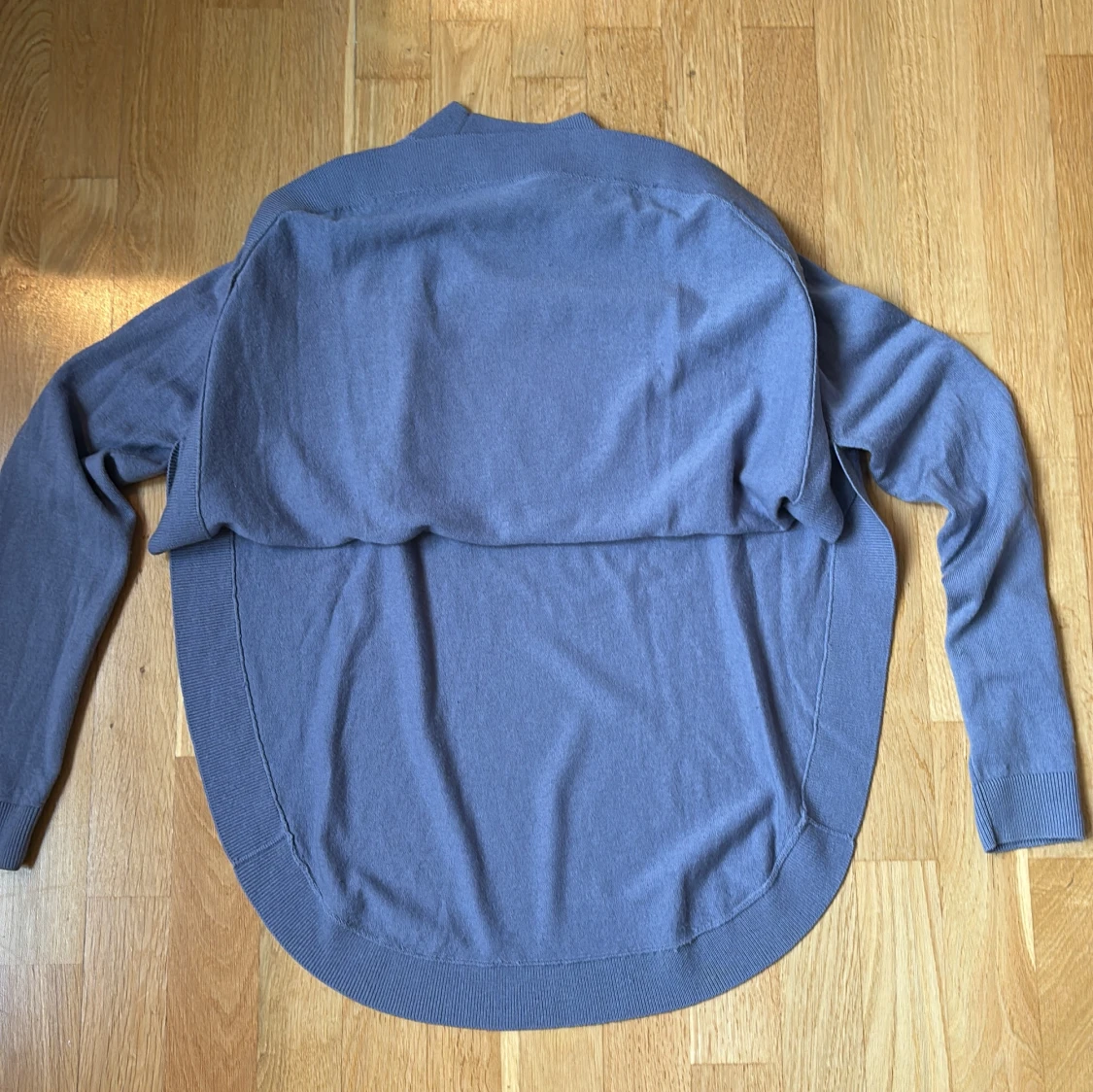 gråblå ull/kashmir tröja - 2