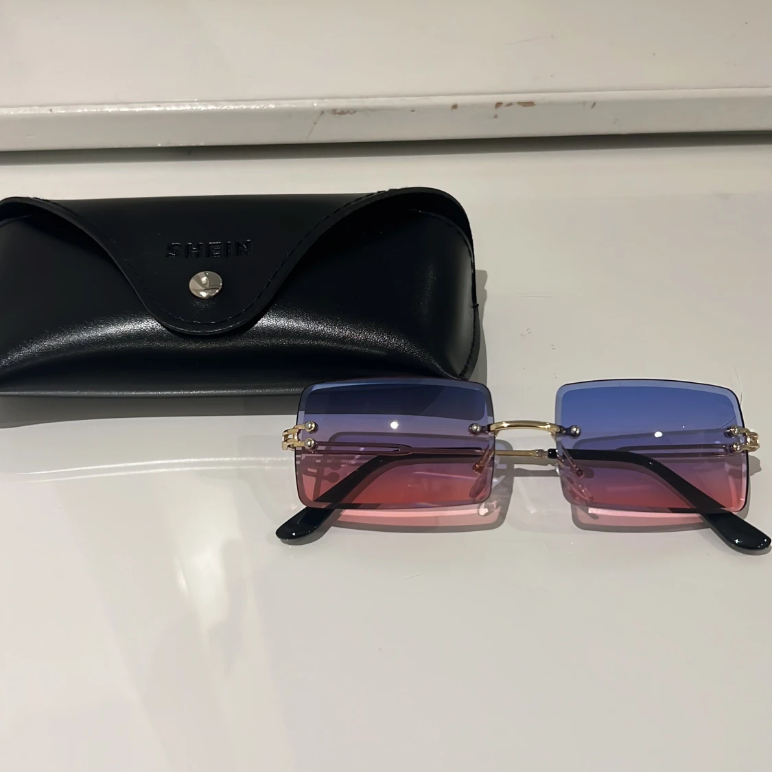 3 trendiga glasögon från SHEIN - 3