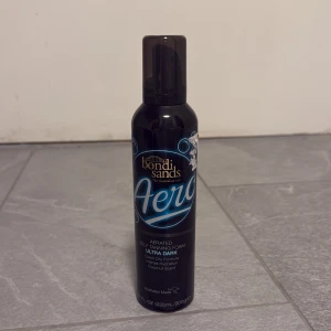 Bondi Sands Aero Ultra Dark Brun utan sol - Ungefär halva kvar, nypris 289kr.