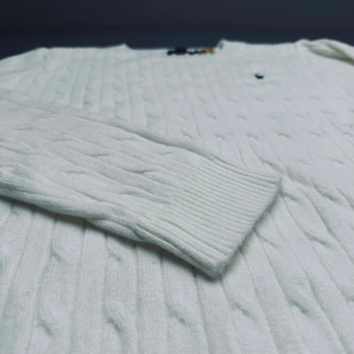 Vit kabelstickad tröja från Polo Ralph Lauren - 2