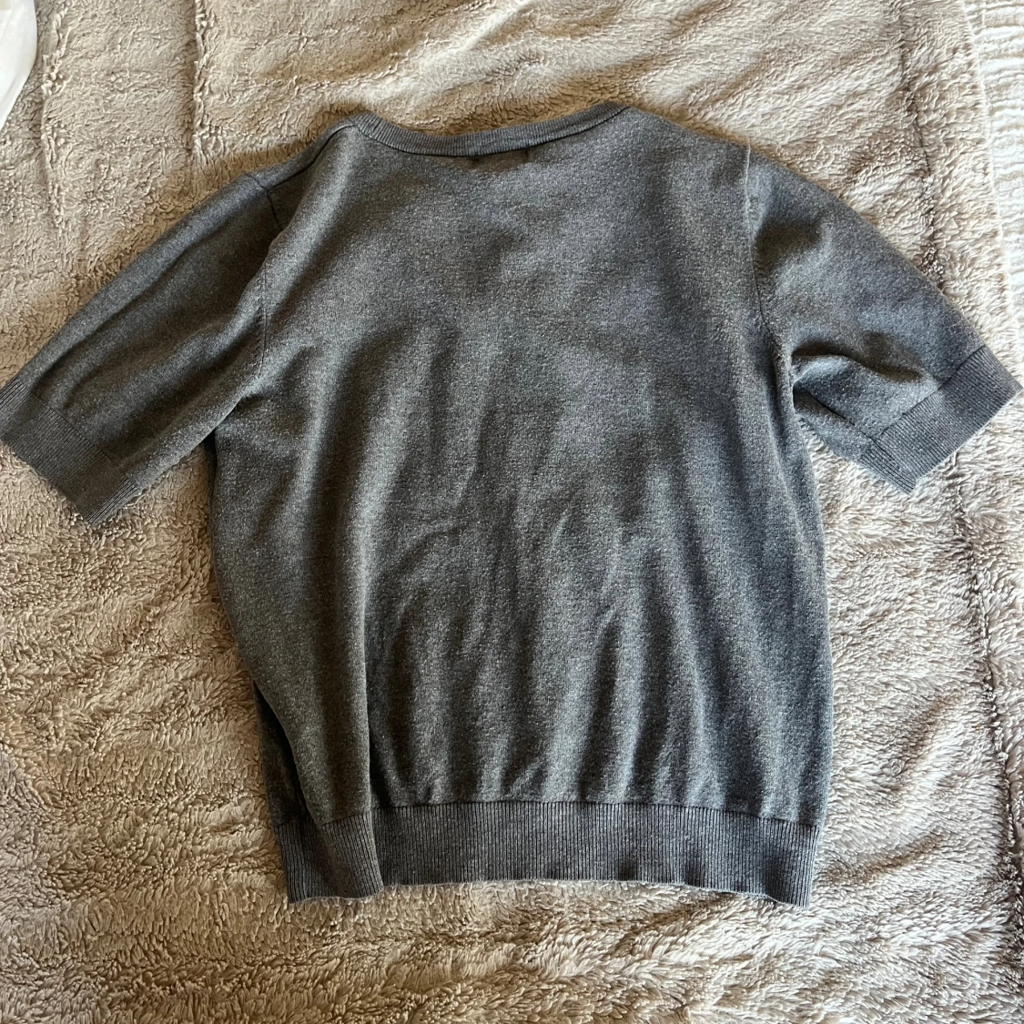 Grå stickad tröja från H&M - 1