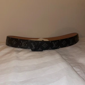 Rutigt mönster bälte - Jätte bra skick, snyggt bälte