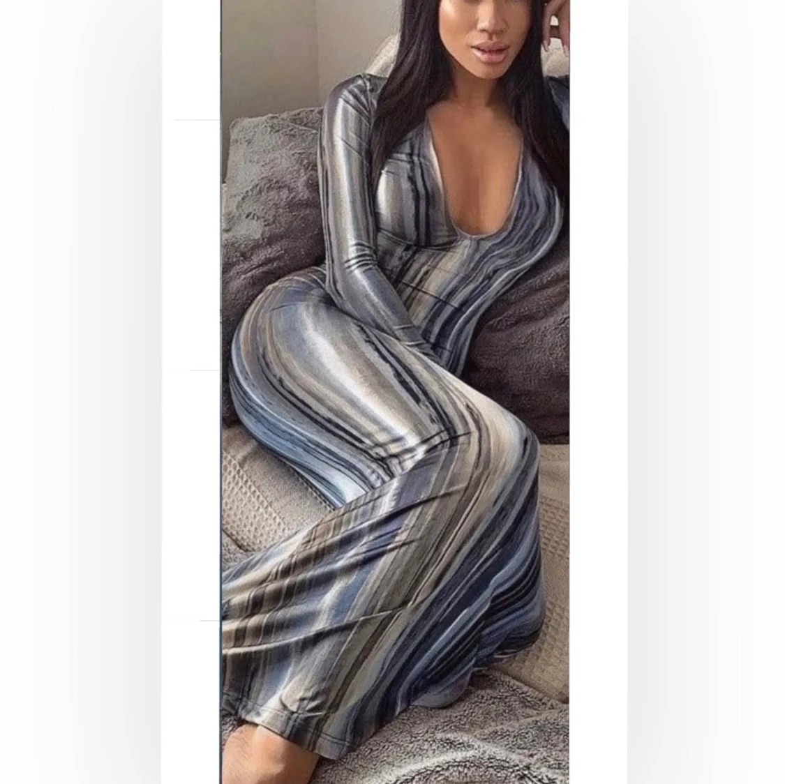  långklänning från Fashion Nova