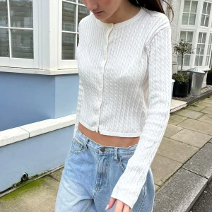 Stickad kofta - Stickad kofta från brandy använd några få gånger✨