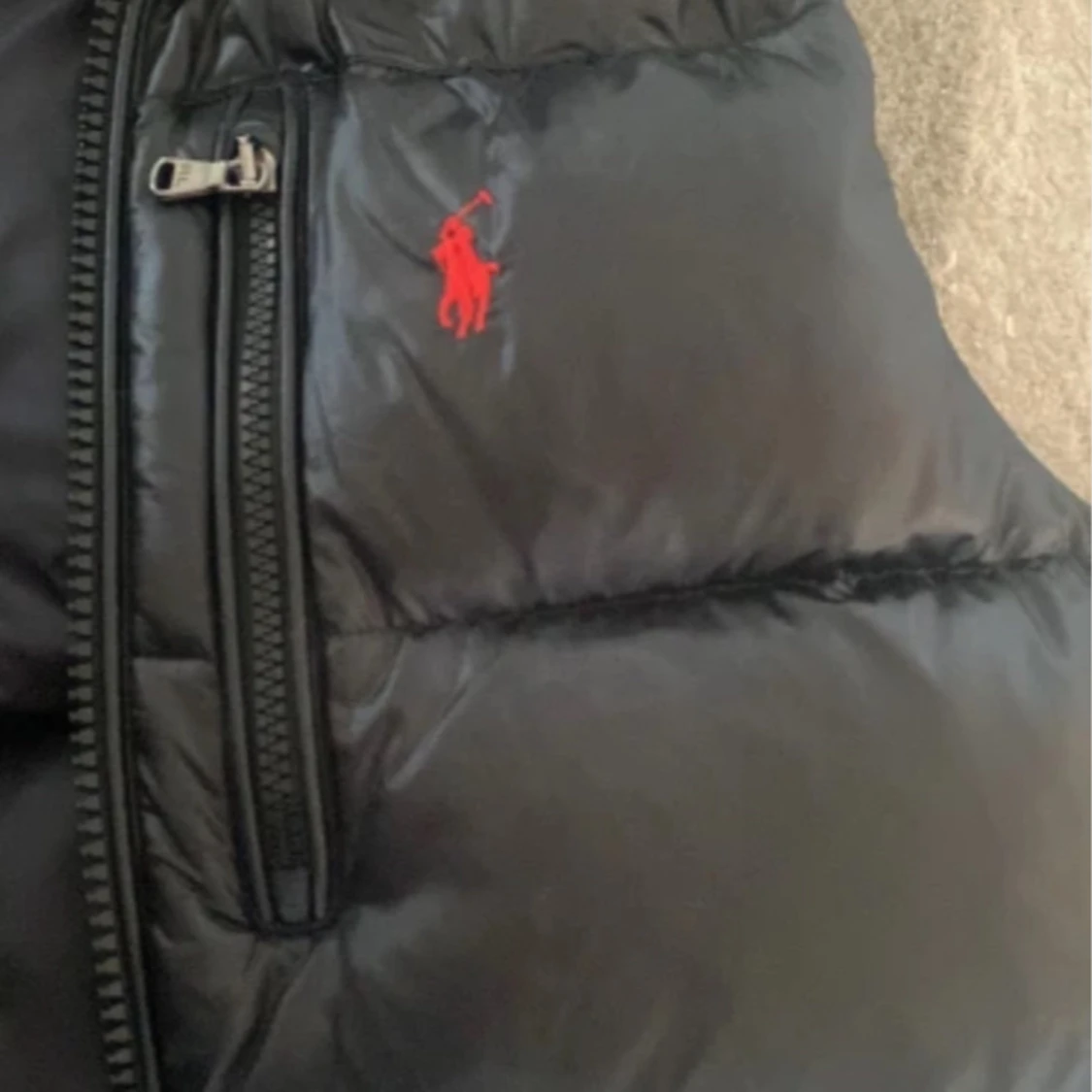 Svart dunväst från Polo Ralph Lauren - 3