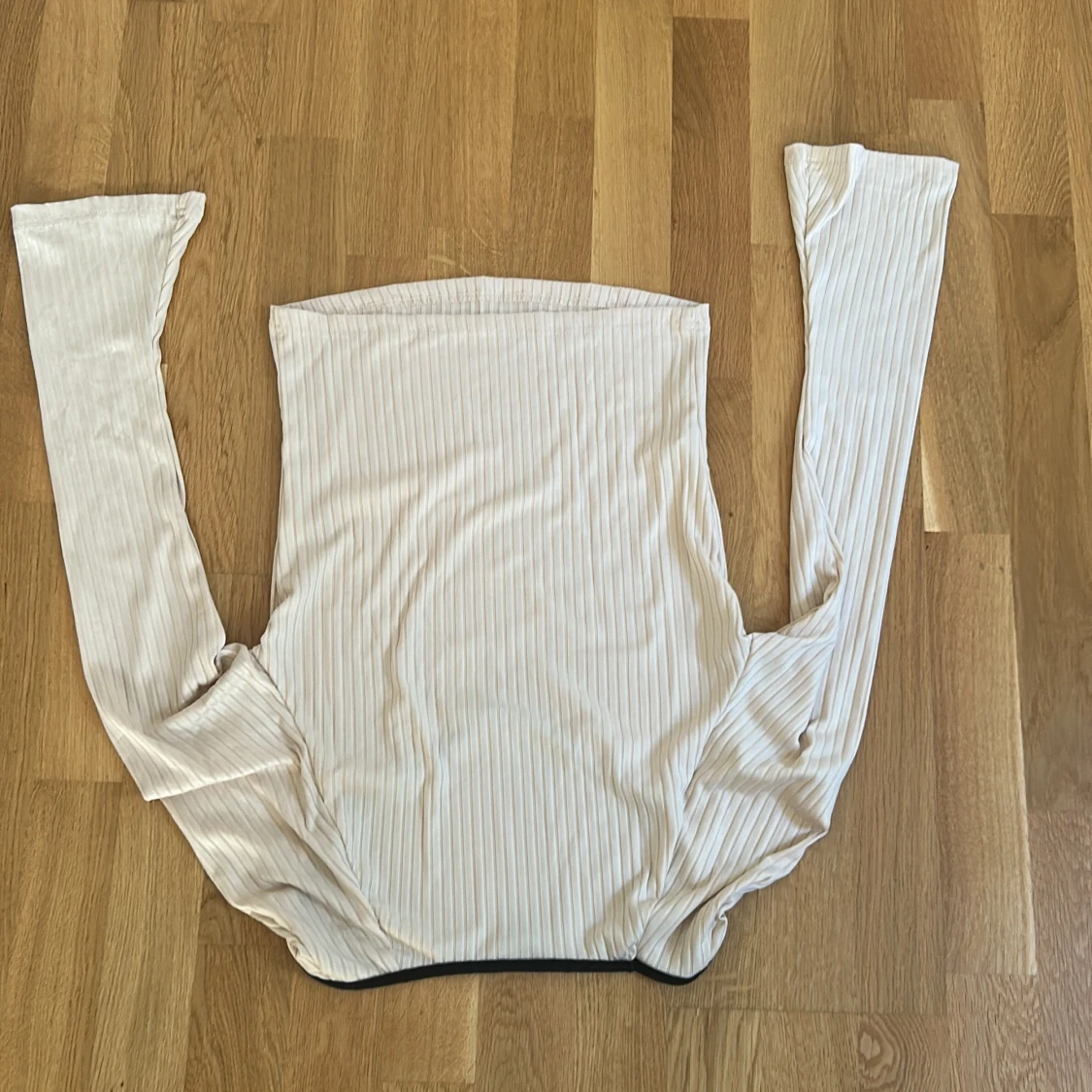 Vit ribbad långärmad topp från SHEIN - 4