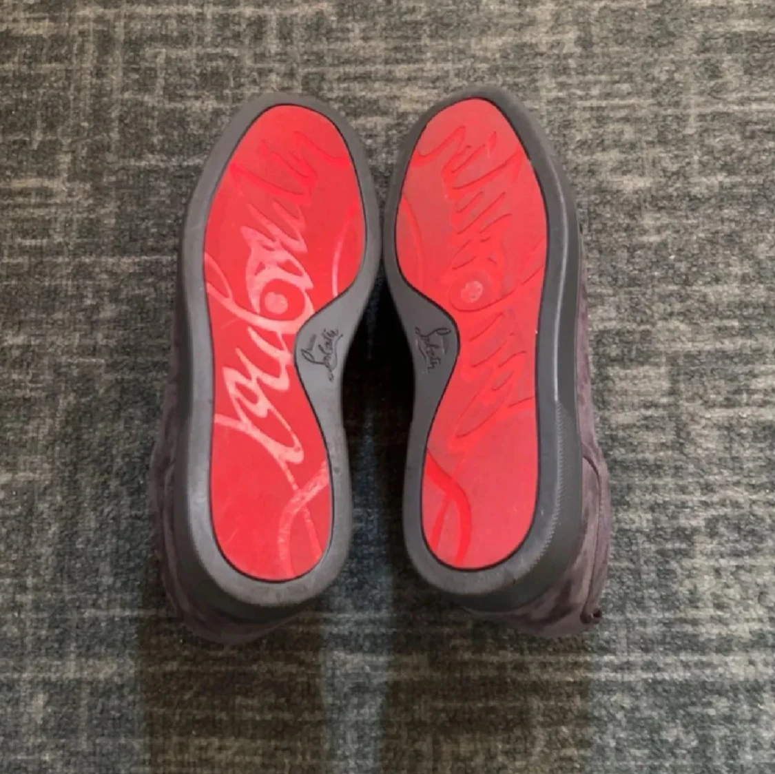 Gråa Louboutins - 4