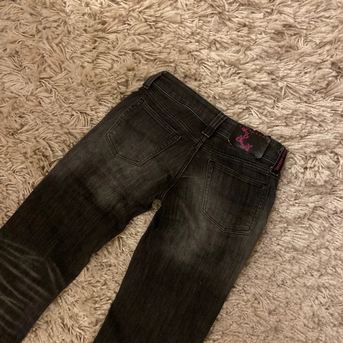 Svarta Cheap Monday jeans - 1