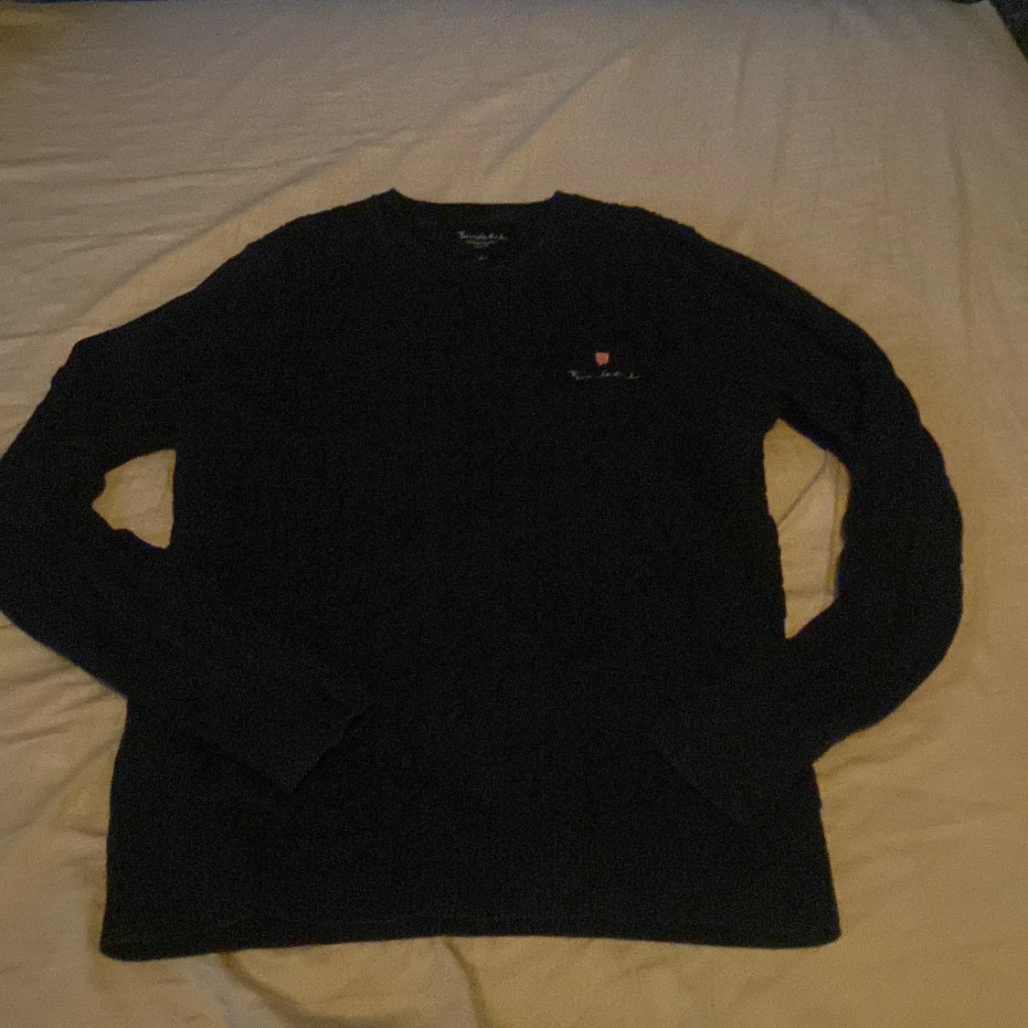 Mörkblå stickad tröja Bondelid M