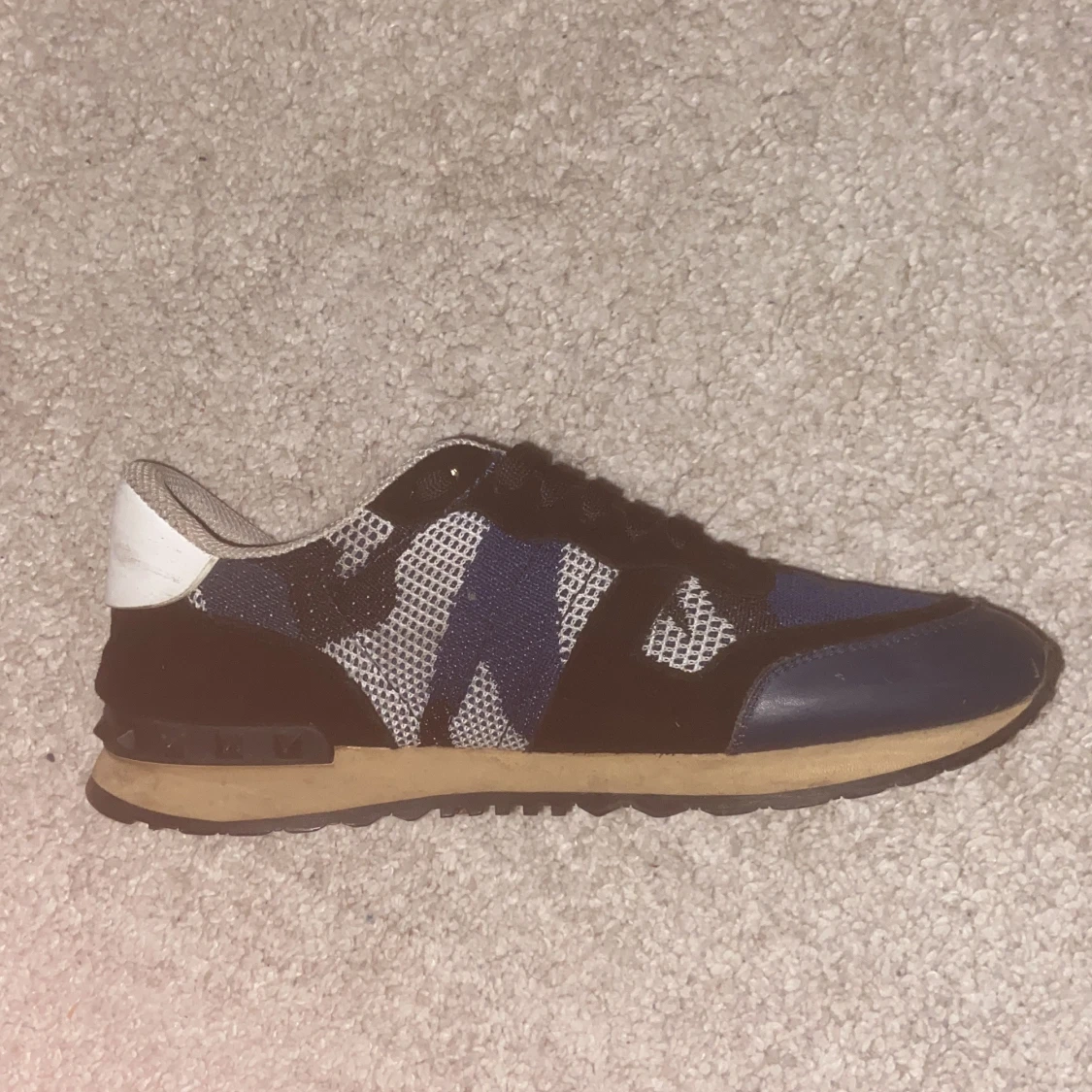 Valentino rockrunners