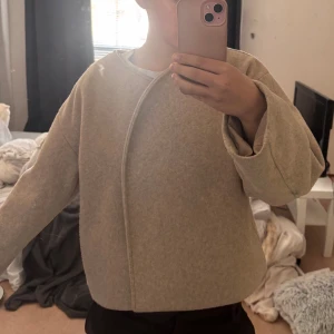 Gina tricot kappa  - Mycket fin och håller värme nu till hösten!