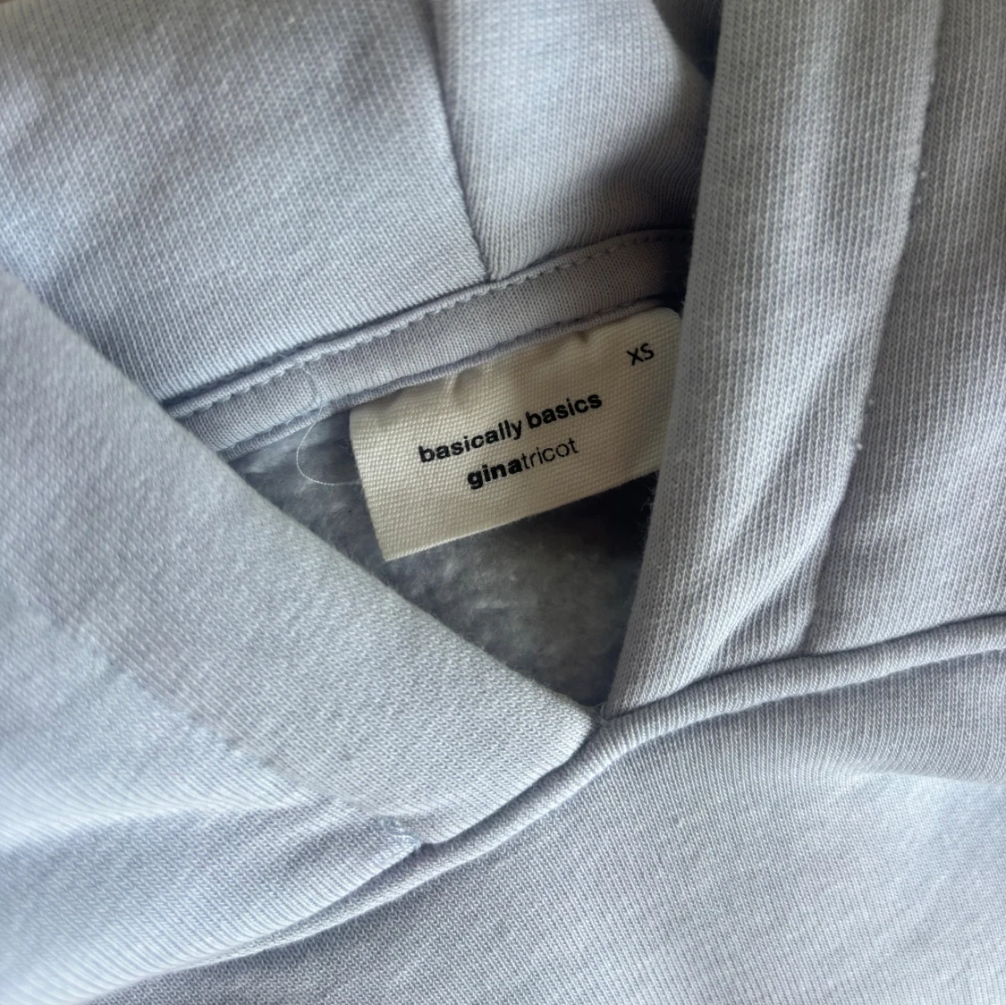 Hoodie och mjukisbyxor - 3