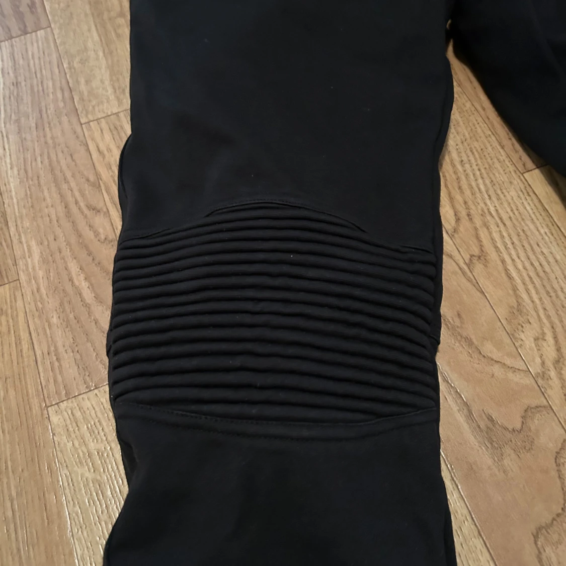 Svarta MC-byxor från Dimondy, stl 42 - 1