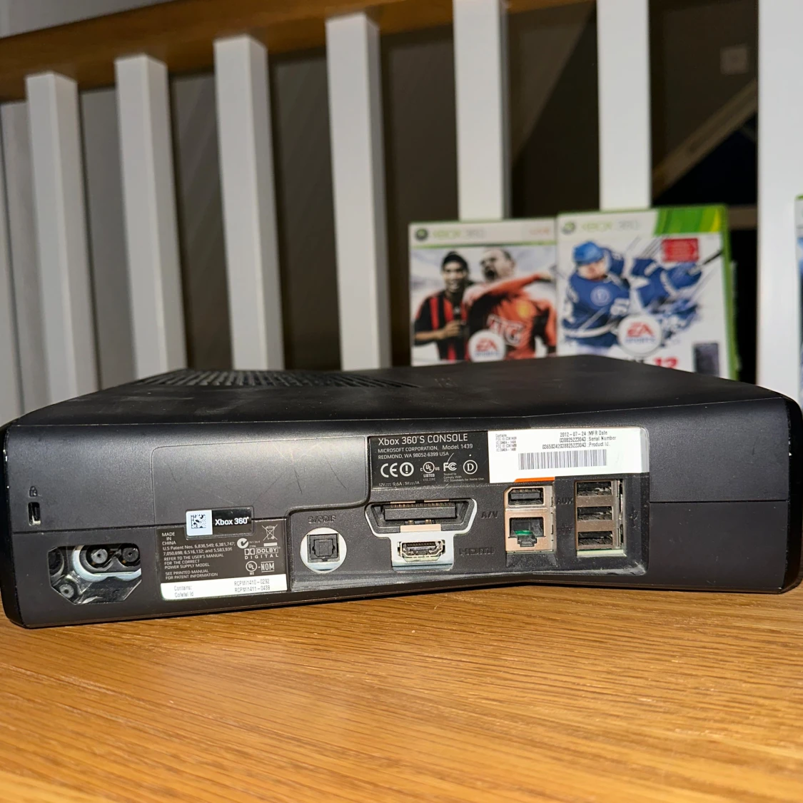 Xbox 360 med spel och tillbehör - 2