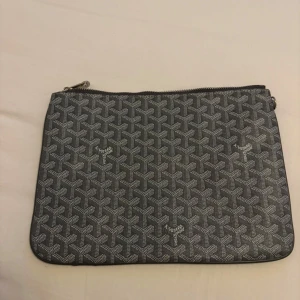 Datorväska  - Vanlig datorväska i nyskick 