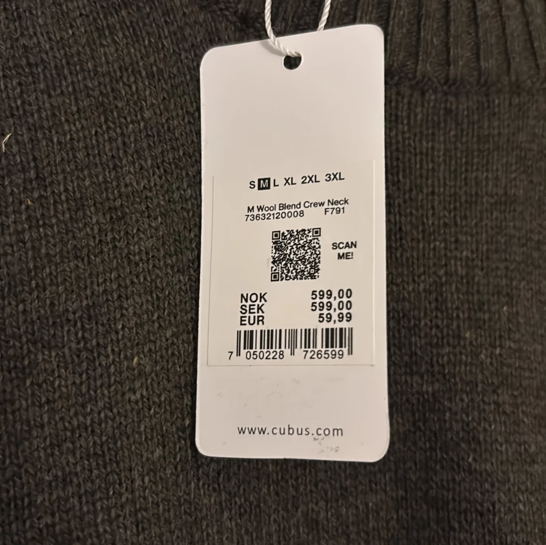 Varm ull stickad tröja för vintern.  - 3