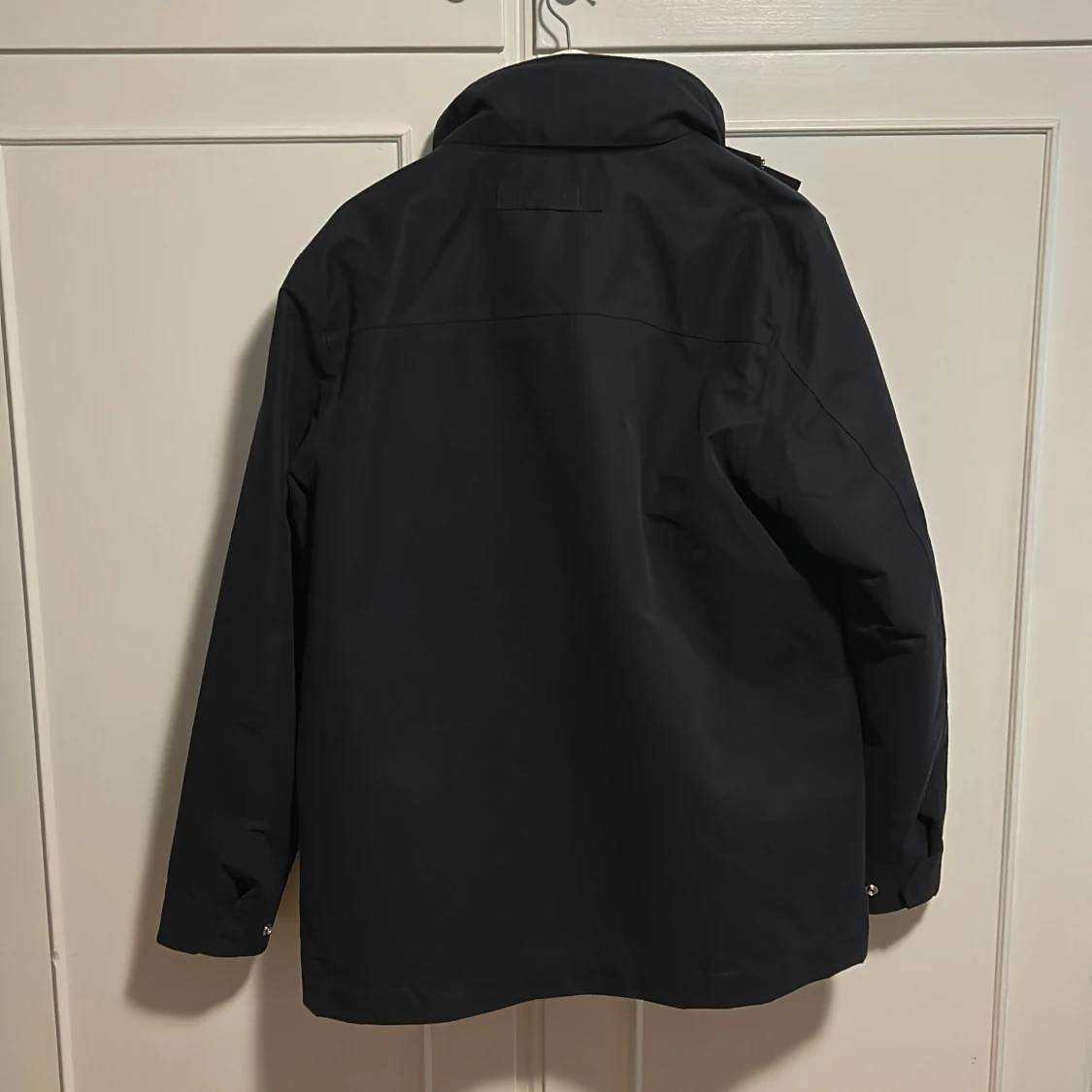 Mörkblå vindjacka från Gant - 1