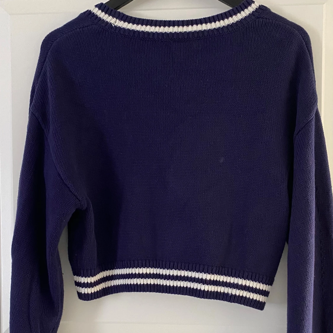 Marinblå croppad kofta från H&M Divided - 1