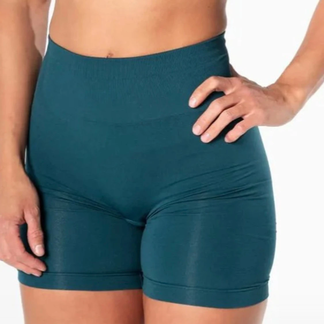 Prime scrunch shorts- relode - 3