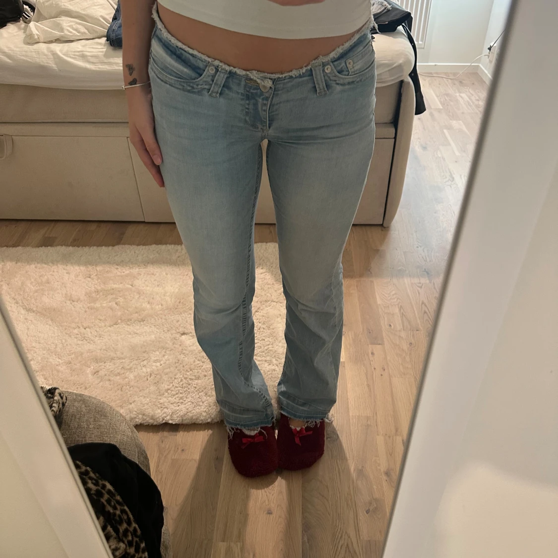 Ljusblå bootcut jeans låg midja - 1