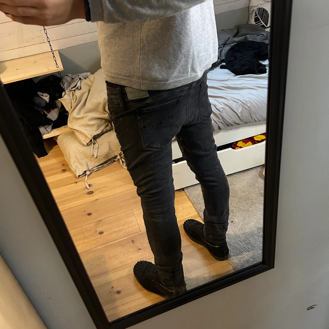 Svarta/gråa jeans från replay! - 1