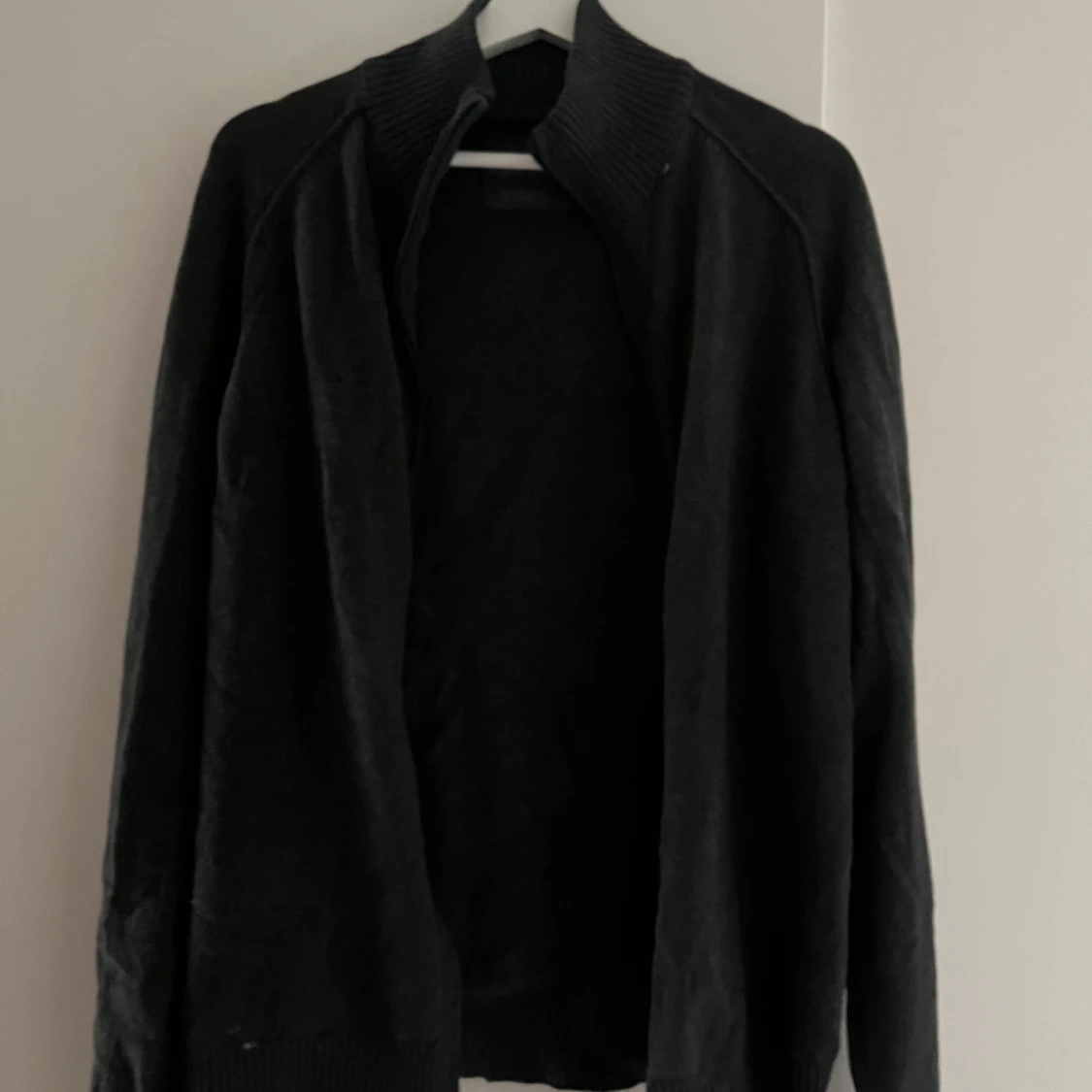 Svart kofta från Angelo Litrico - 1